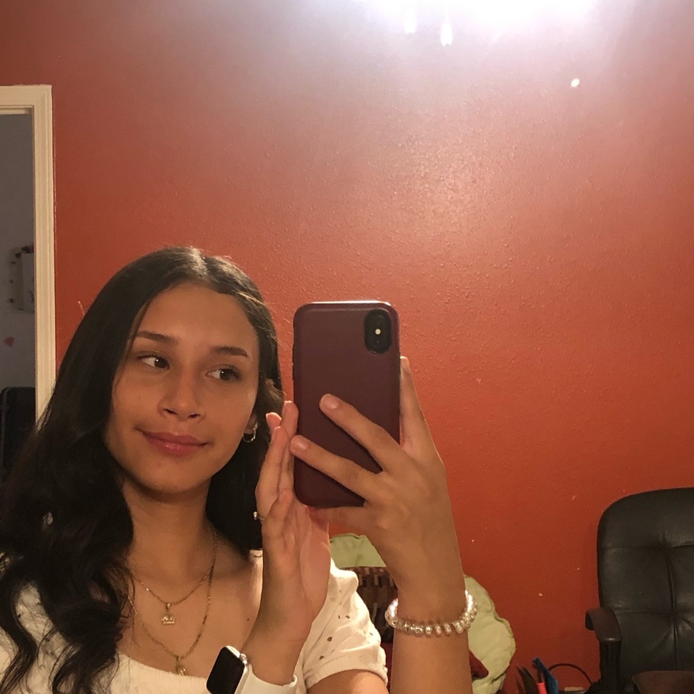 Meet your Posher, Jazmin